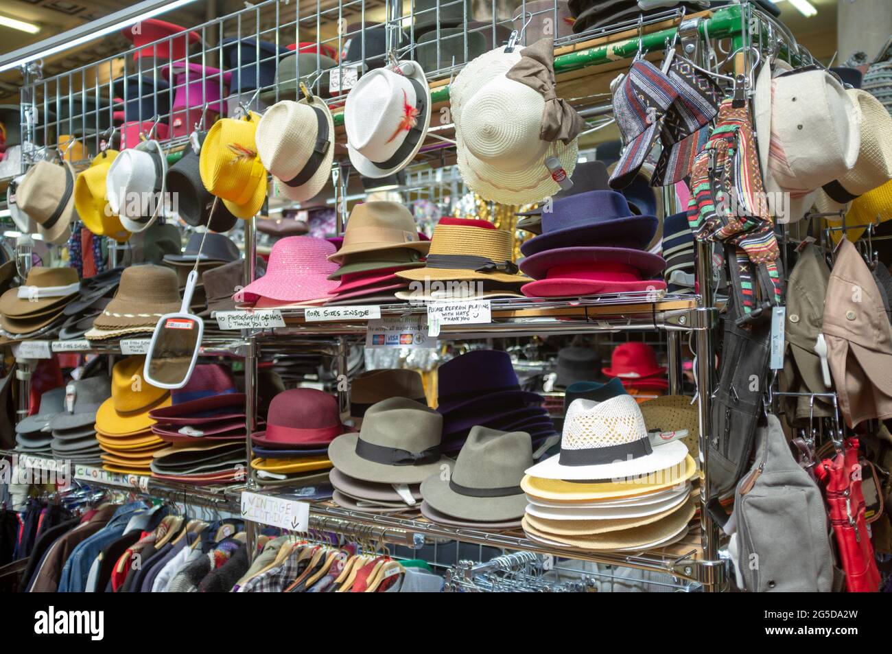 Hats for sale at market hi-res stock photography and images - Alamy