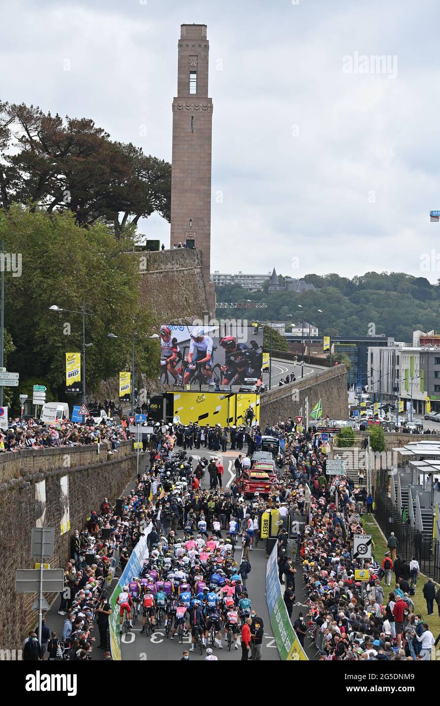 Tour de France 2021, Stage 1, Brest to Landerneau Stock Photo Alamy