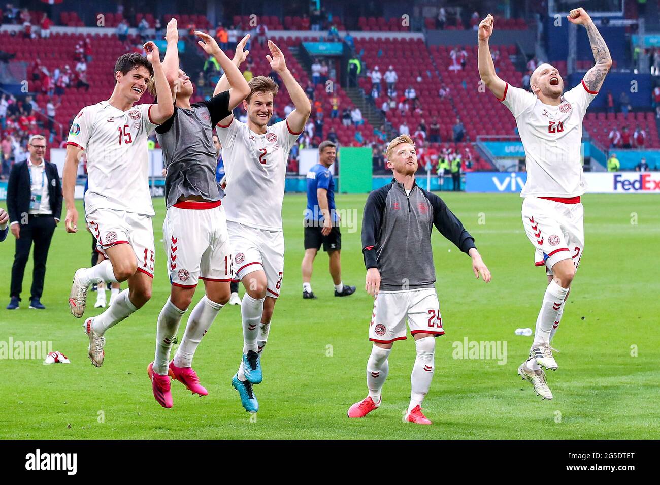 Denmark players celebrate victory after the final whistle during the UEFA Euro 2020 round of 16 match held at the Johan Cruijff ArenA in Amsterdam, Netherlands. Picture date: Saturday June 26, 2021. Stock Photo