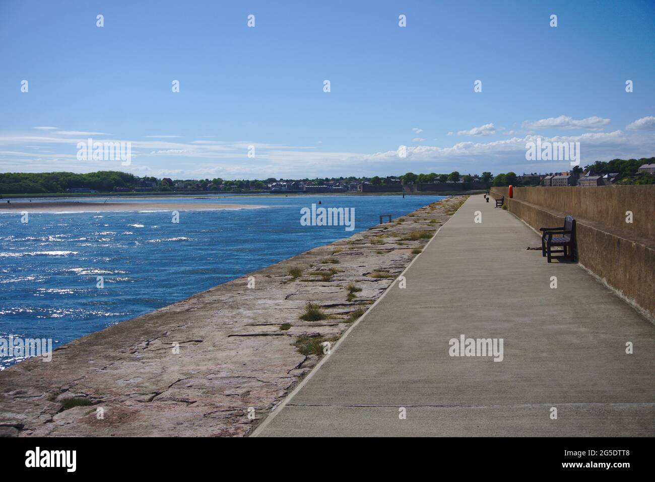 View from Berwick pier with River Tweed on the left and Berwick-upon-Tweed in the background, Northumberland, north east England, UK. Stock Photo