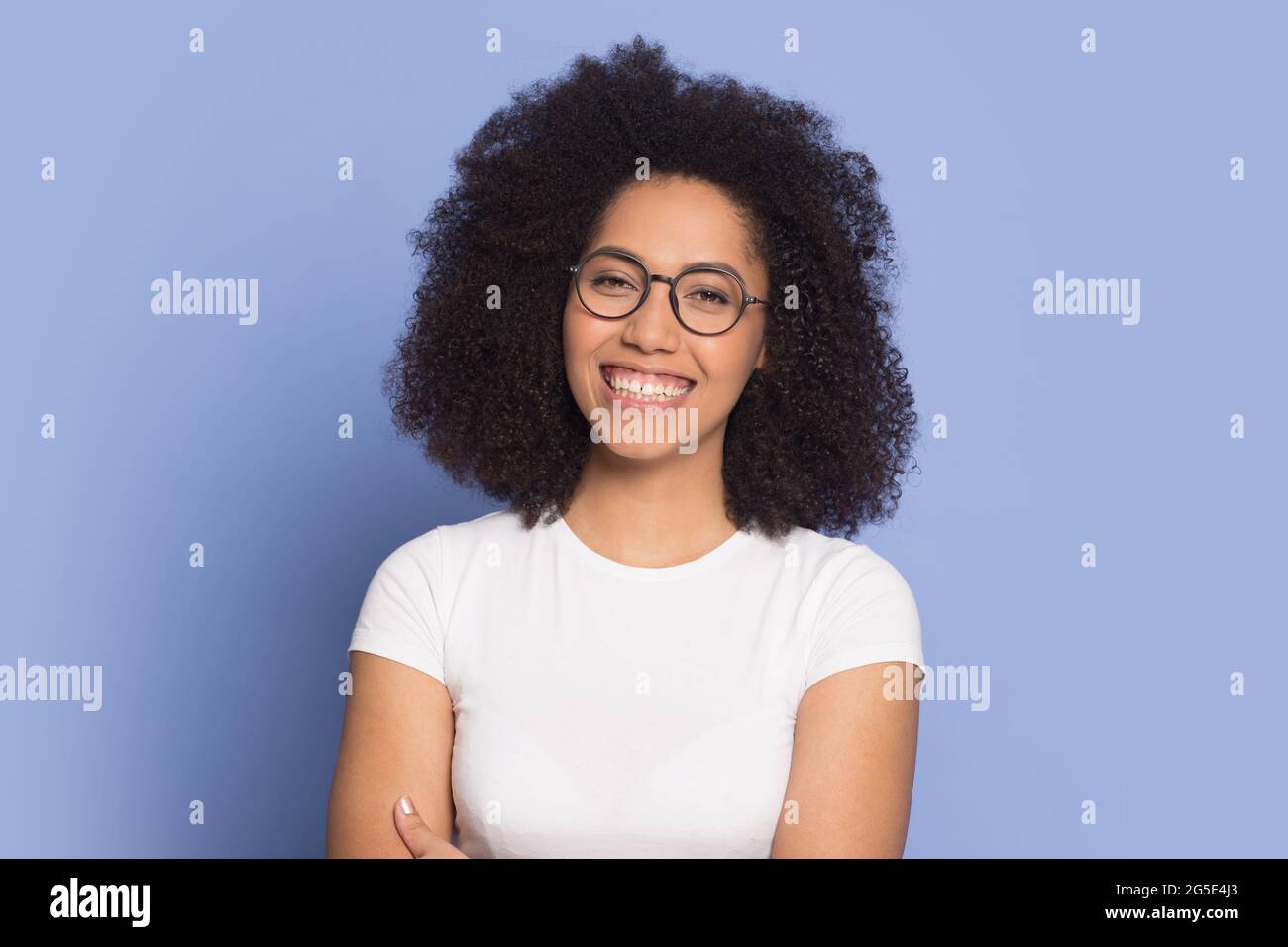 Portrait of smiling African American woman in glasses Stock Photo - Alamy