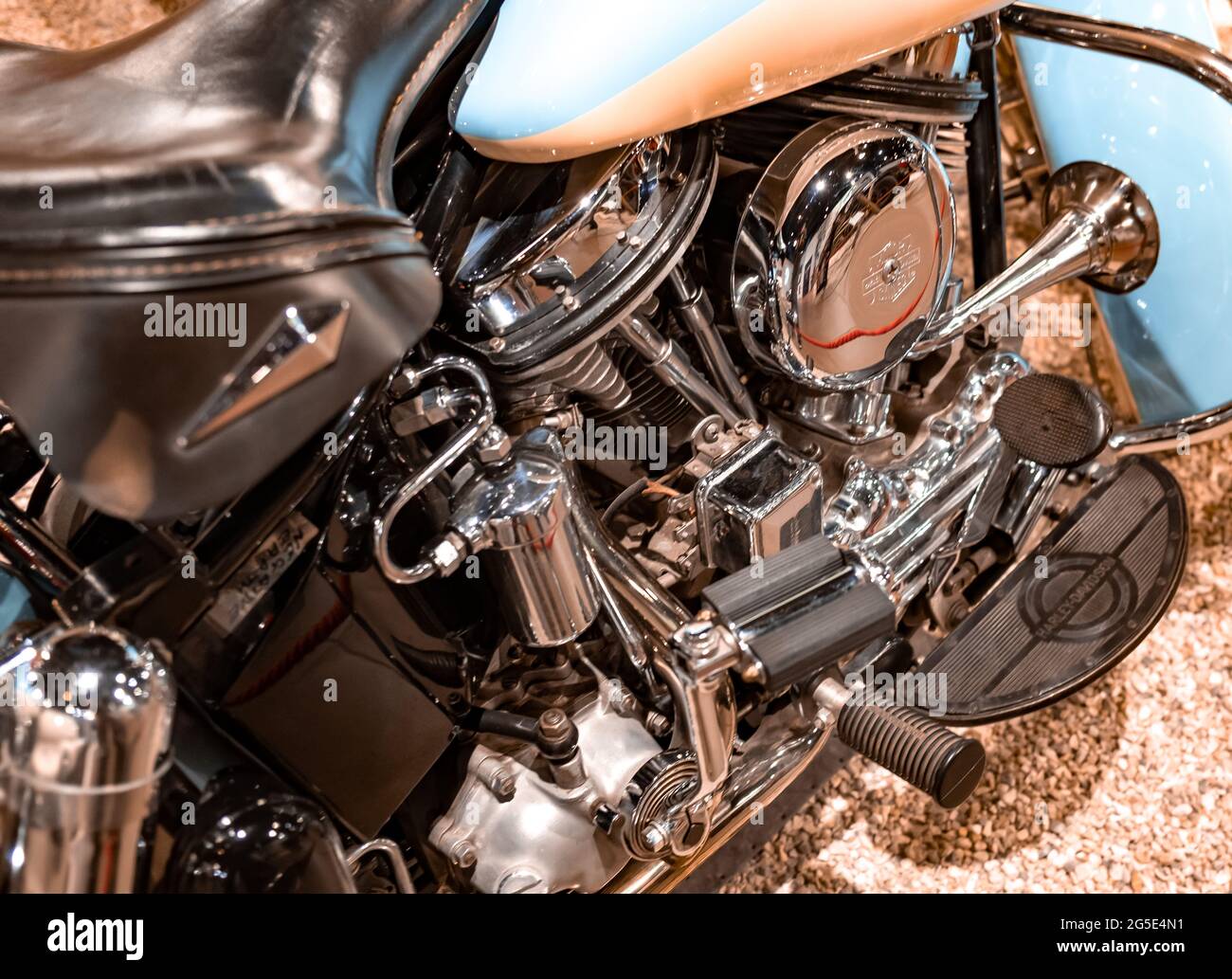 A harley davidson hi-res stock photography and images - Page 28 - Alamy