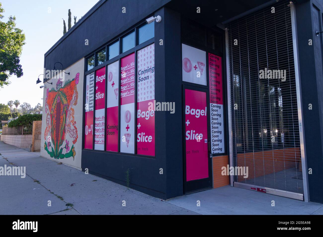 New hipster pizza and bagel place moves into Highland Park, continuing