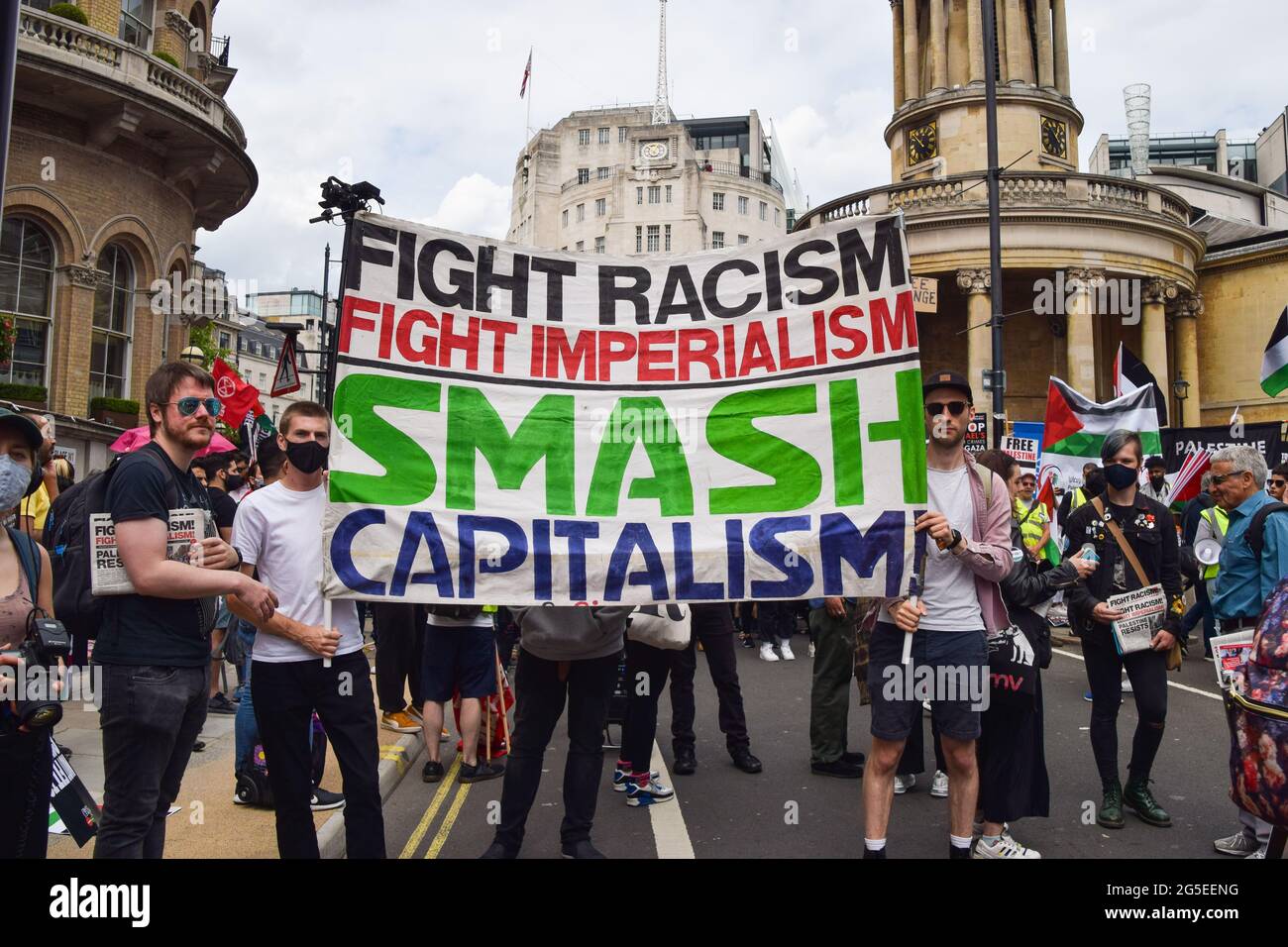 London, United Kingdom. 26th June 2021. Protesters on Regent Street. Several protests took place in the capital, as pro-Palestine, Black Lives Matter, Kill The Bill, Extinction Rebellion, anti-Tory demonstrators, and various other groups marched through Central London.(Credit: Vuk Valcic / Alamy Live News) Stock Photo