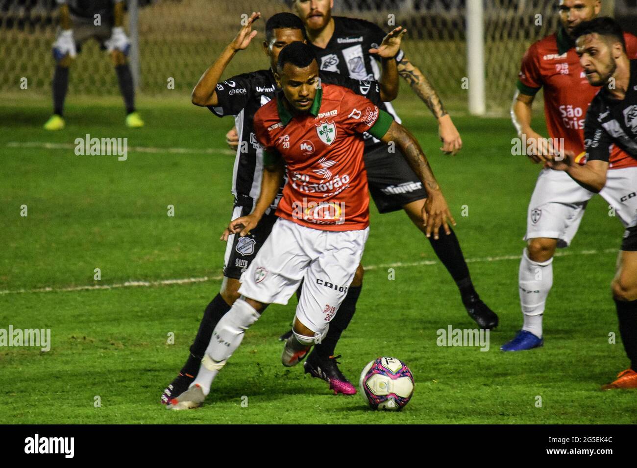 Limeira, Sao Paulo, Brasil. 26th June, 2021. (SPO) Brazilian Soccer Championship 4th Division: Inter de Limeira and Portuguesa-SP. June 26, 2021, Limeira, Sao Paulo, Brazil: Soccer match between Inter de Limeira and Portuguesa-SP, valid for 4th round of Group 7 of Brazilian Soccer Championship 4th Division, held at Major Jose Levy Sobrinho stadium), in city of Limeira, in the interior of Sao Paulo, in Saturday afternoon (26). Match ended in a draw 1-1. Credit: Ronaldo Barreto/TheNews2 Credit: Ronaldo Barreto/TheNEWS2/ZUMA Wire/Alamy Live News Stock Photo