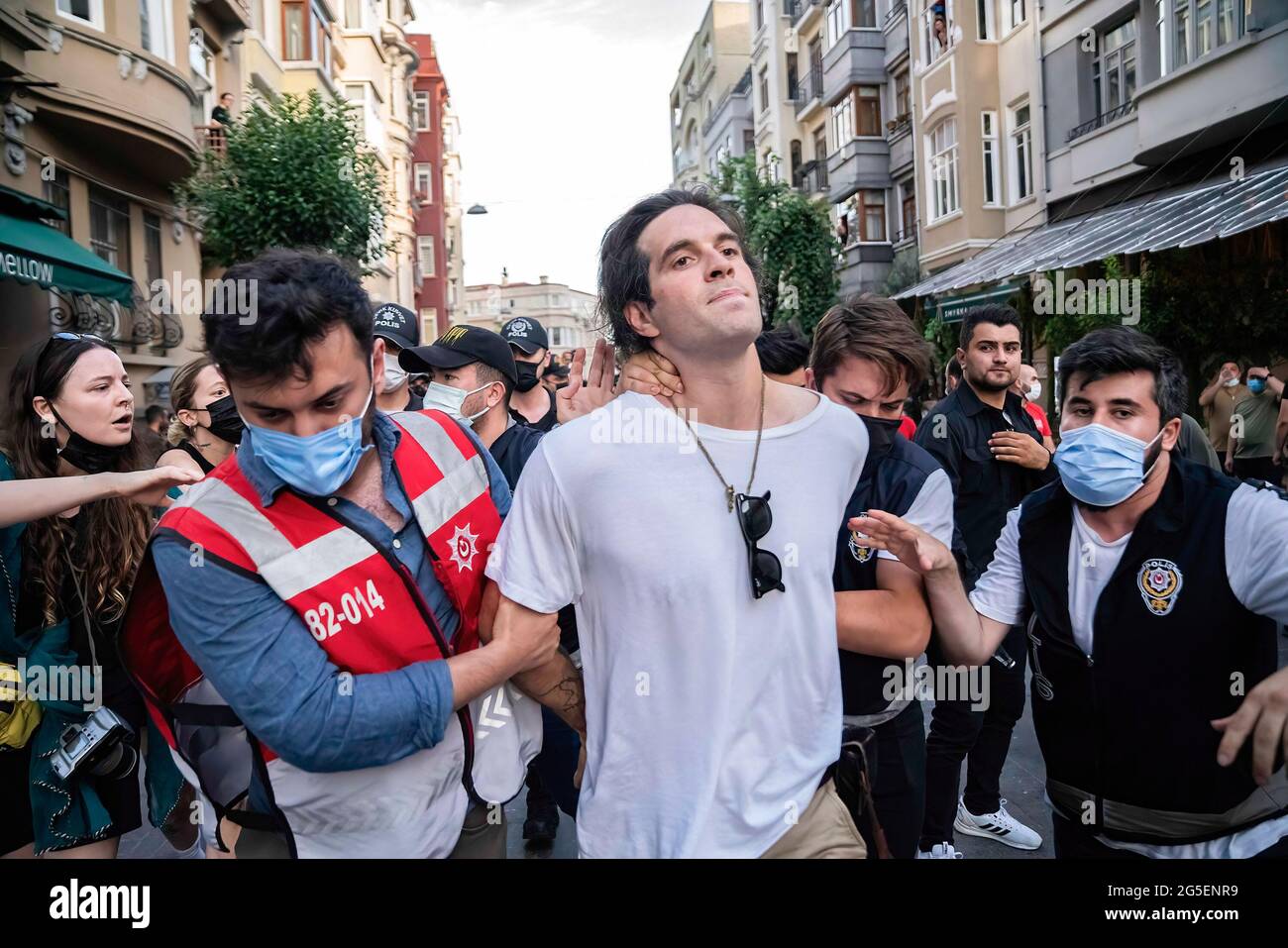 Police officers arrest a protester during the demonstration. Turkish police detained ten people who defied the ban on Pride parade, Bystanders reacting against the heavy-handed response were among the people detained. (Photo by Murat Baykara / SOPA Images/Sipa USA) Stock Photo