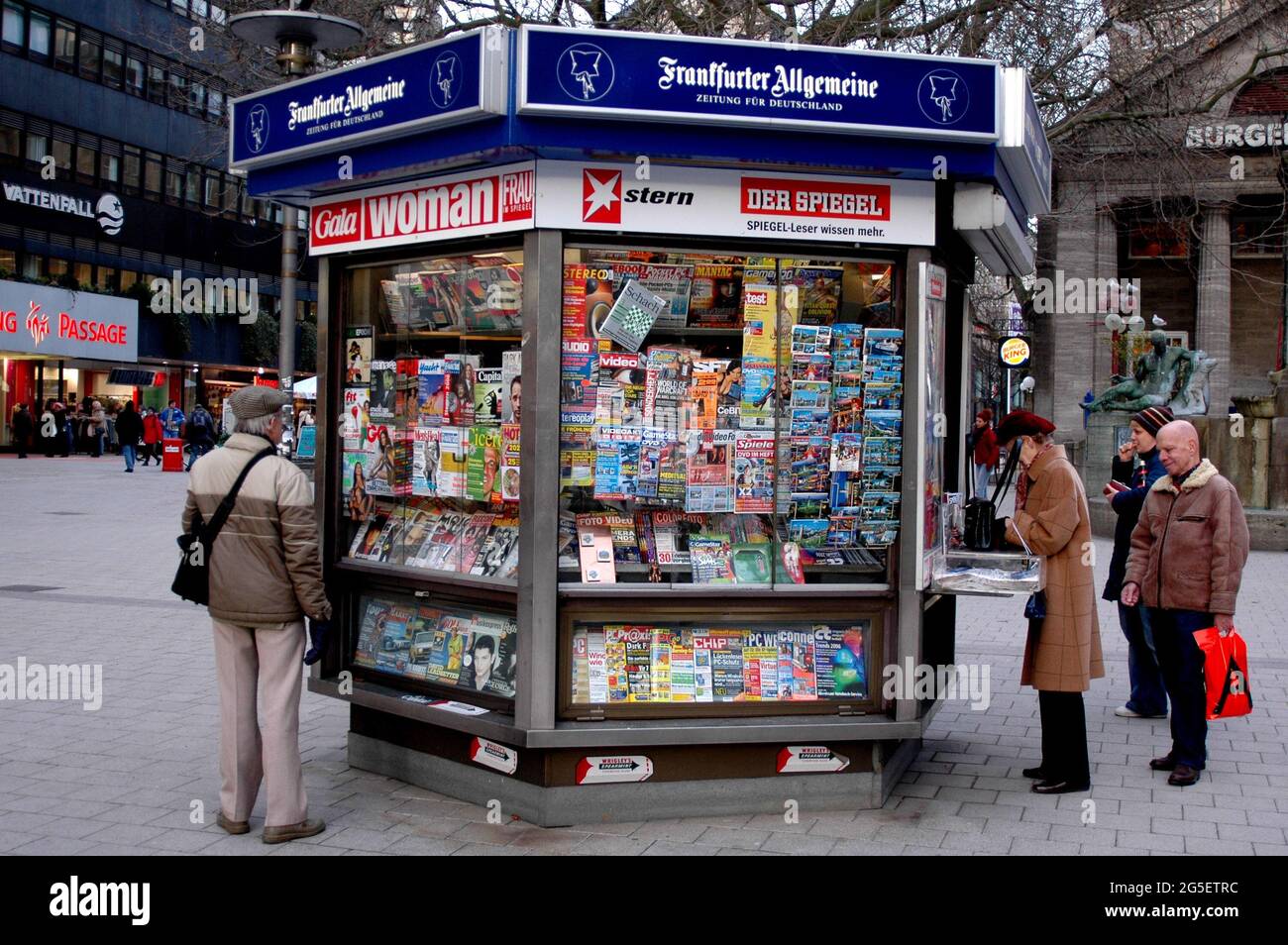 German news papers stand or kosk in Hamburg Germany March 8,2006    (Photo by Francis Dean/Dean Pictures) Stock Photo