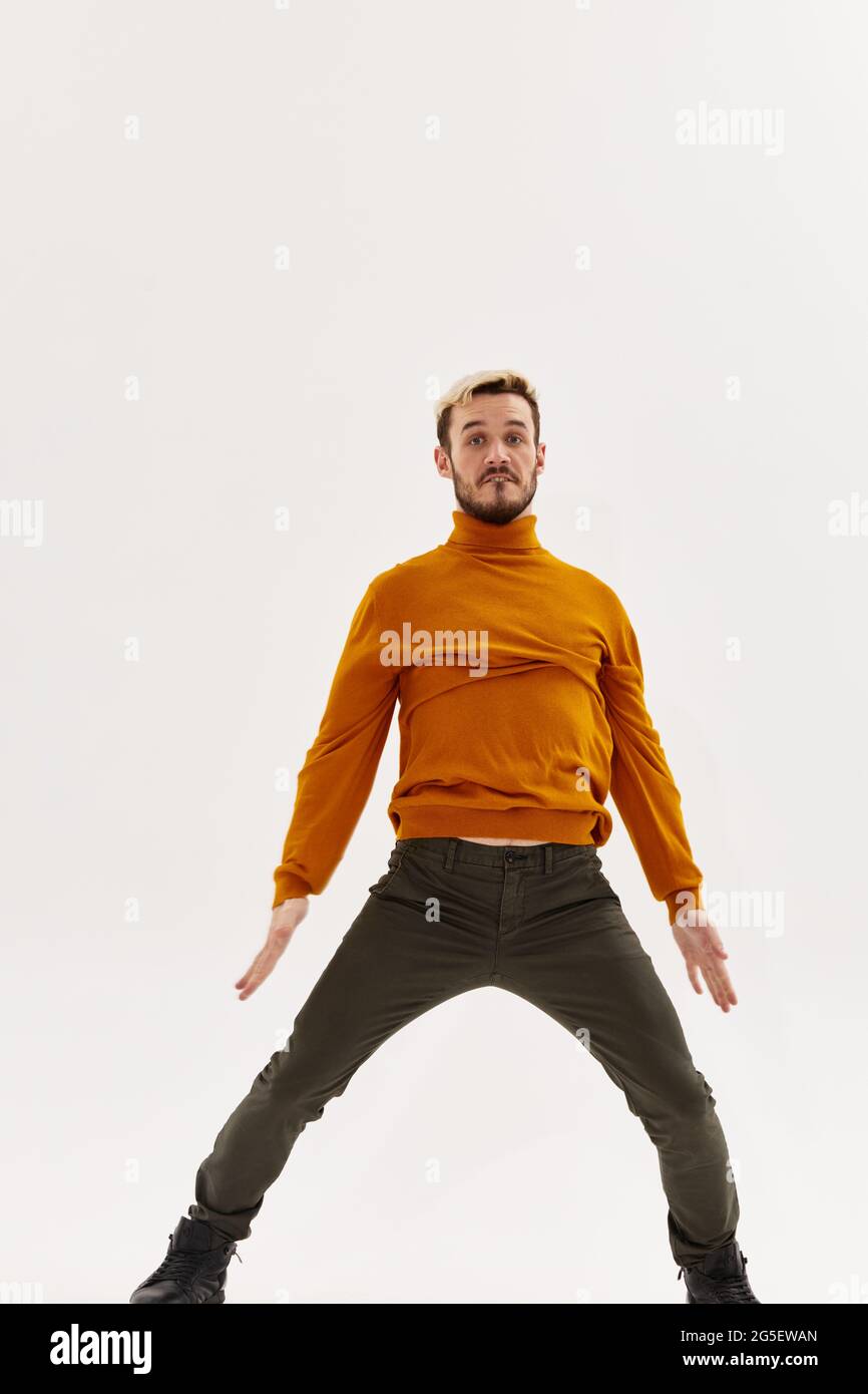 Hands shoulder width apart hires stock photography and images Alamy