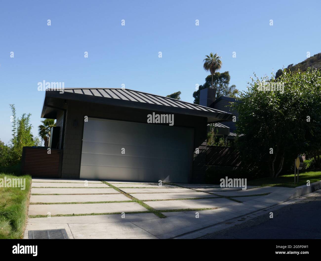 John Lennons House High Resolution Stock Photography and Images Alamy