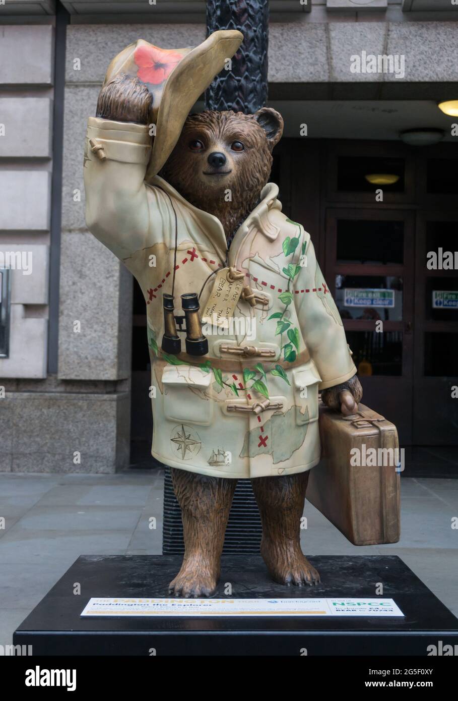 鏡 Pub mirror Paddington bear Vintage Paddington Bear Mirror - Etsy