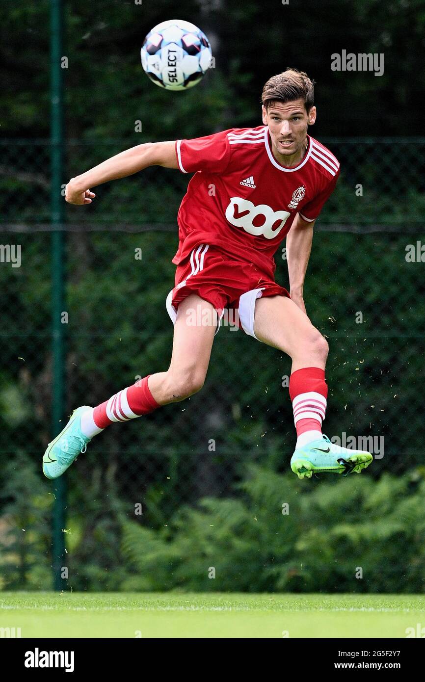 Standard's Alexandro Calut pictured in action during the match between  Belgian first division soccer team Standard de Liege and Union  Rochefortoise, t Stock Photo - Alamy