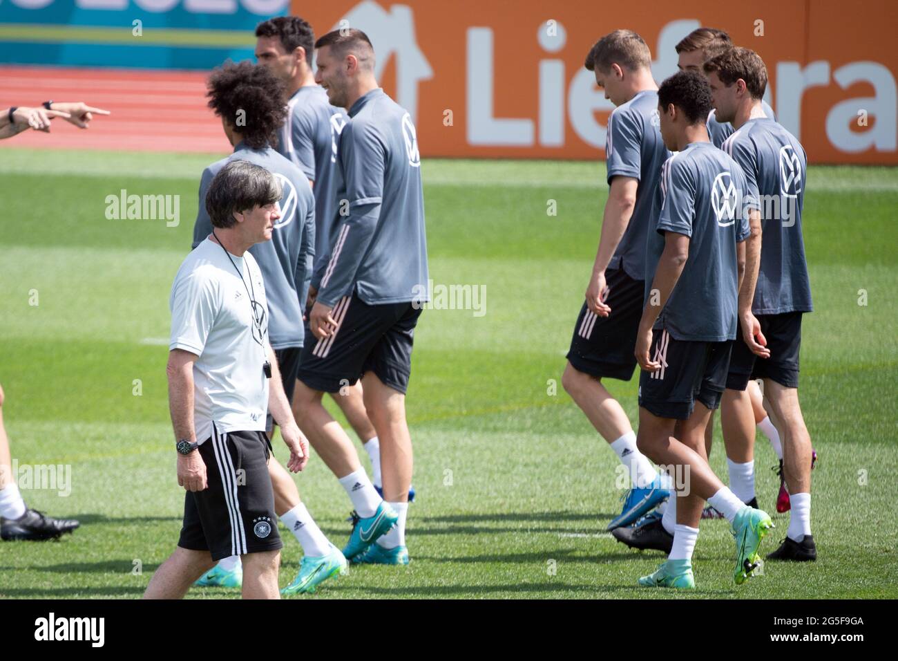 Germany national football team Chicago training The Arrival and First Impressions