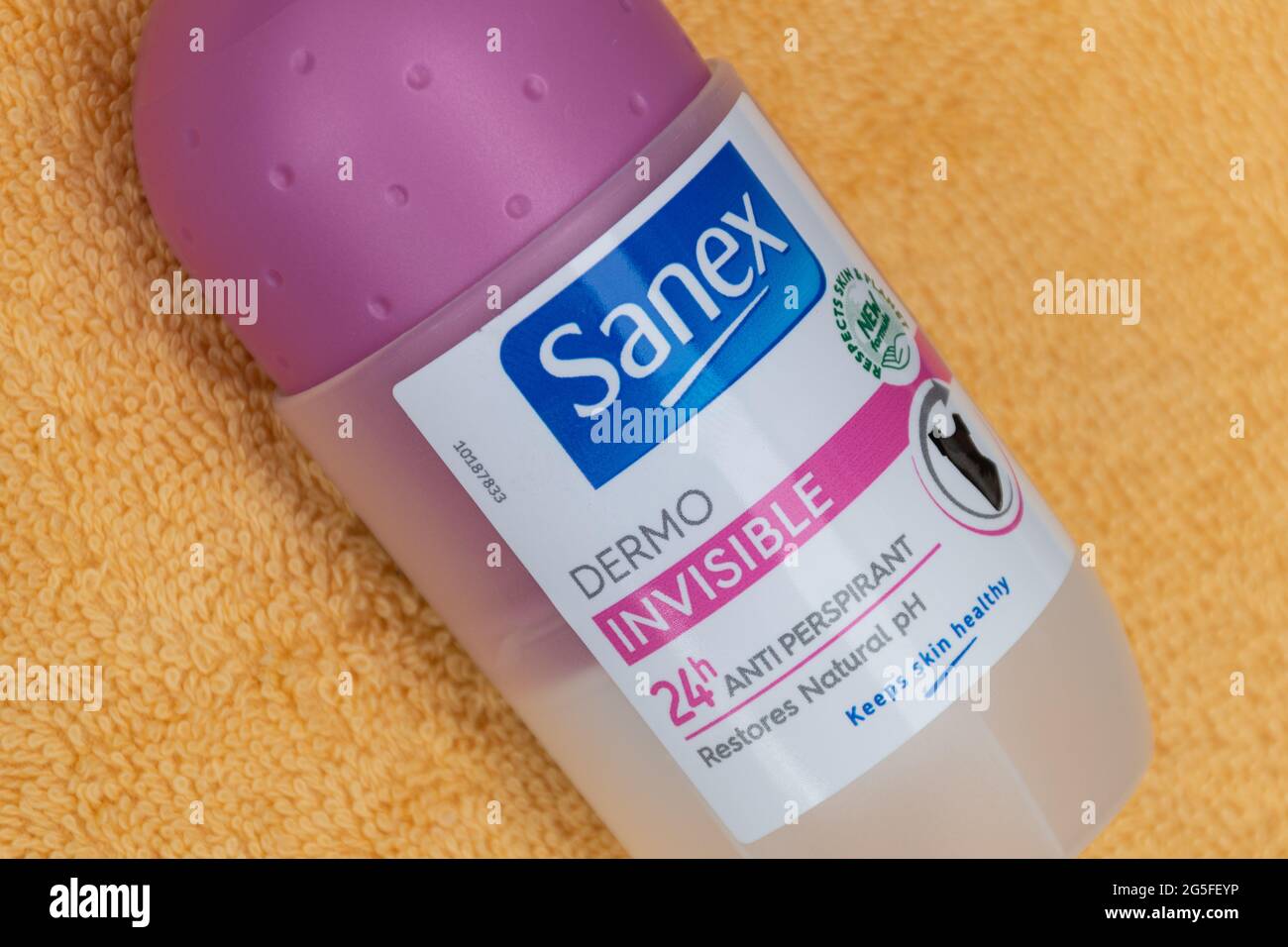Sanex Dermo Invisible 24h Antiperspirant Roll On, deodorant personal hygiene product Stock Photo