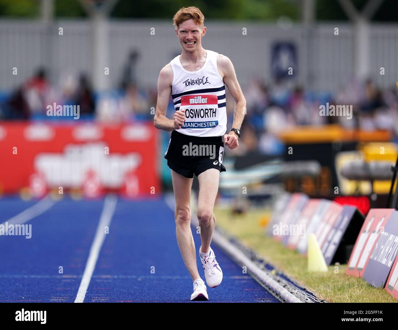 Mens 5000m walk final hi-res stock photography and images - Alamy