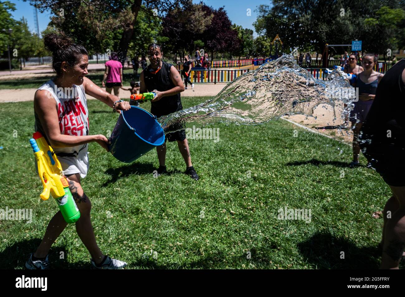 Throwing Bucket Water High Resolution Stock Photography and Images Alamy