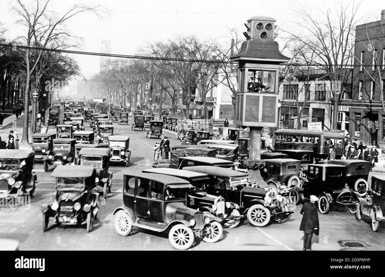 TRAFFIC JAM IN DETROIT, MICHIGAN,about 1925 Stock Photo Alamy