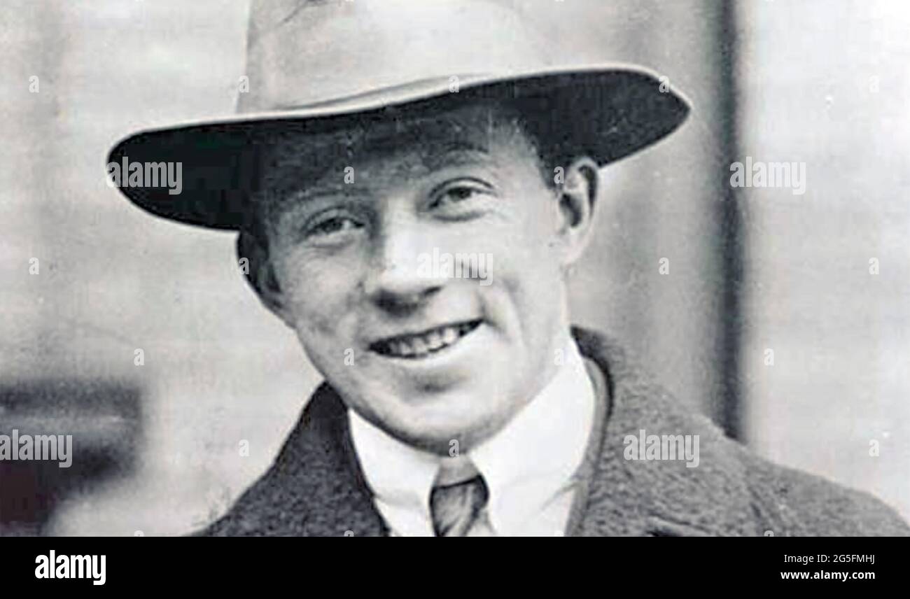 WERNER HEISENBERG (1901-1976) German theoretical physicist about 1930 Stock Photo