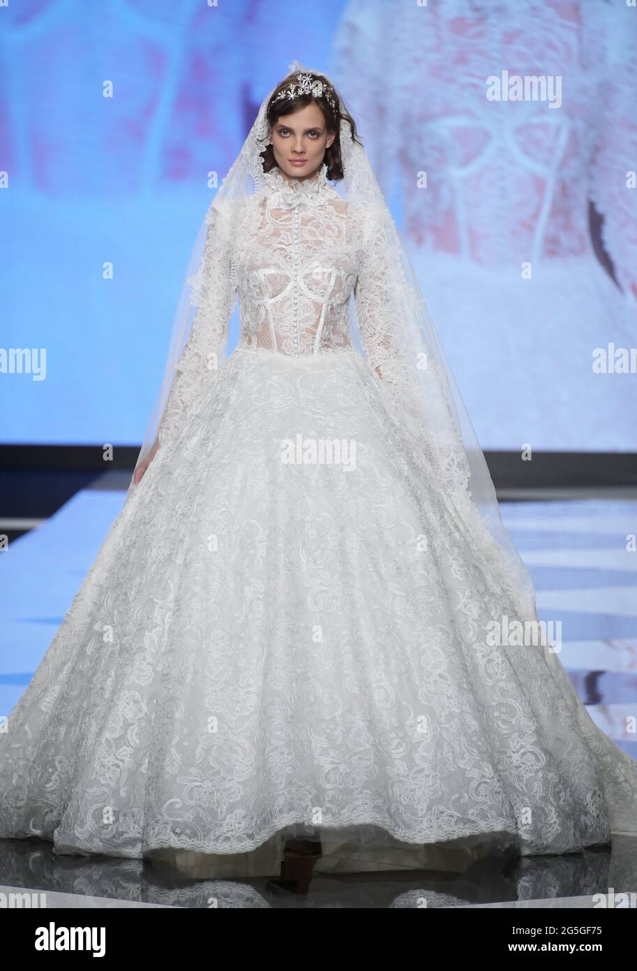 Milan, Italy. 27th June, 2021. Milano, Italy SPOSAITALIA 2021 Collections  Milano Brindal Week Fieramilano City presentation of wedding dresses and  ceremony In the photo: Emiliano Bengasi Sposa Credit: Independent Photo  Agency/Alamy Live