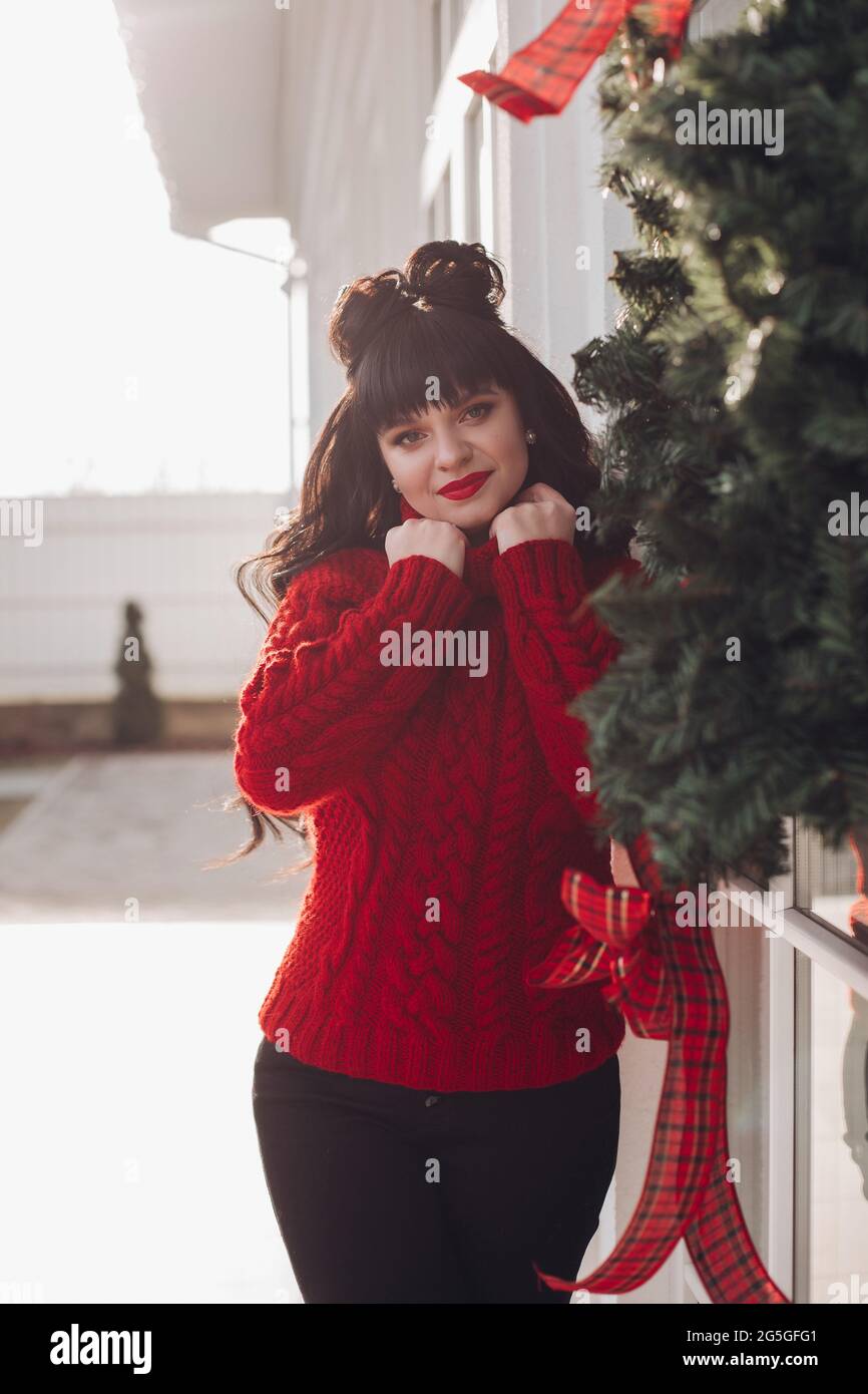Woman in sweater outdoors hi-res stock photography and images - Alamy