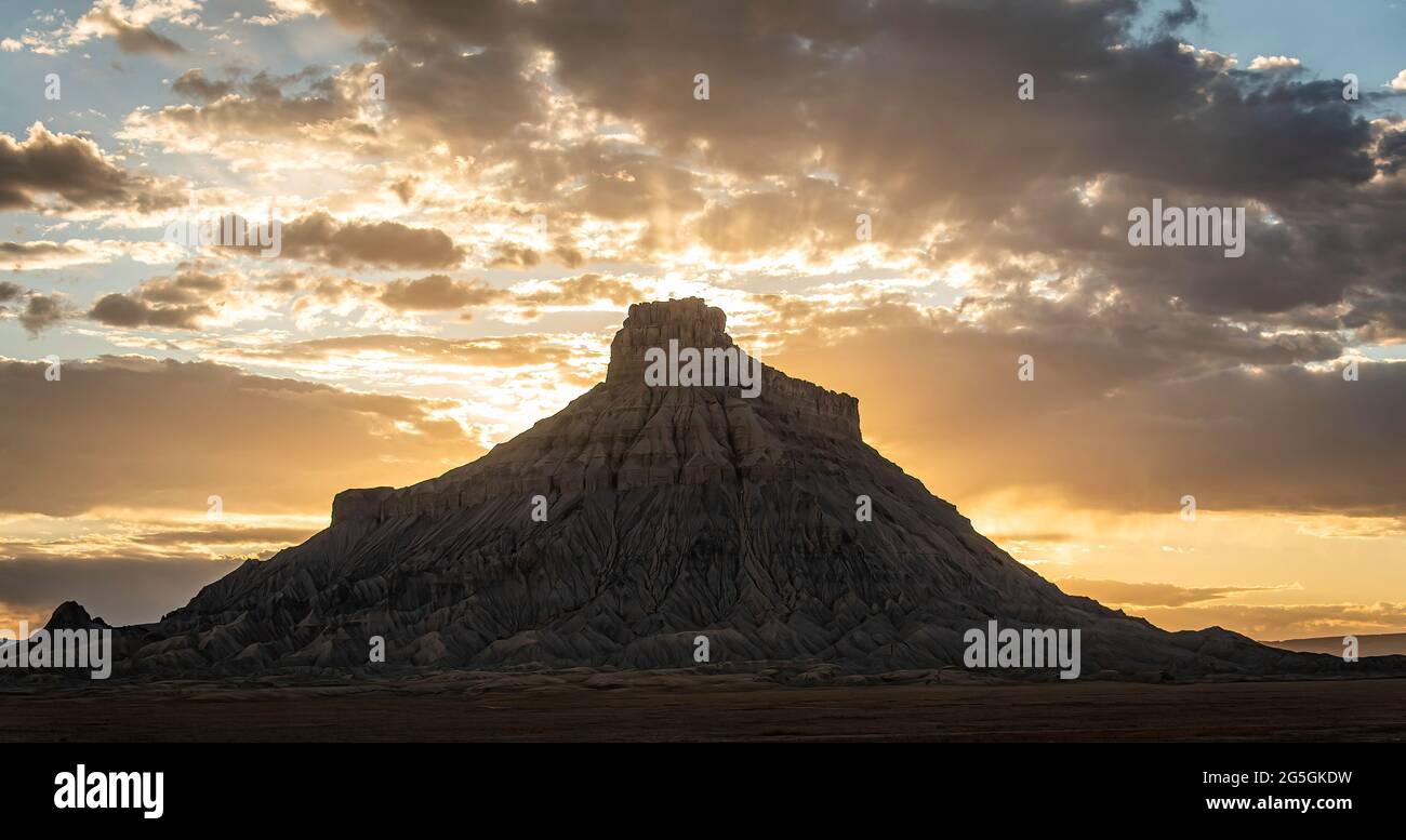 Utah mountain sunset hi-res stock photography and images - Alamy