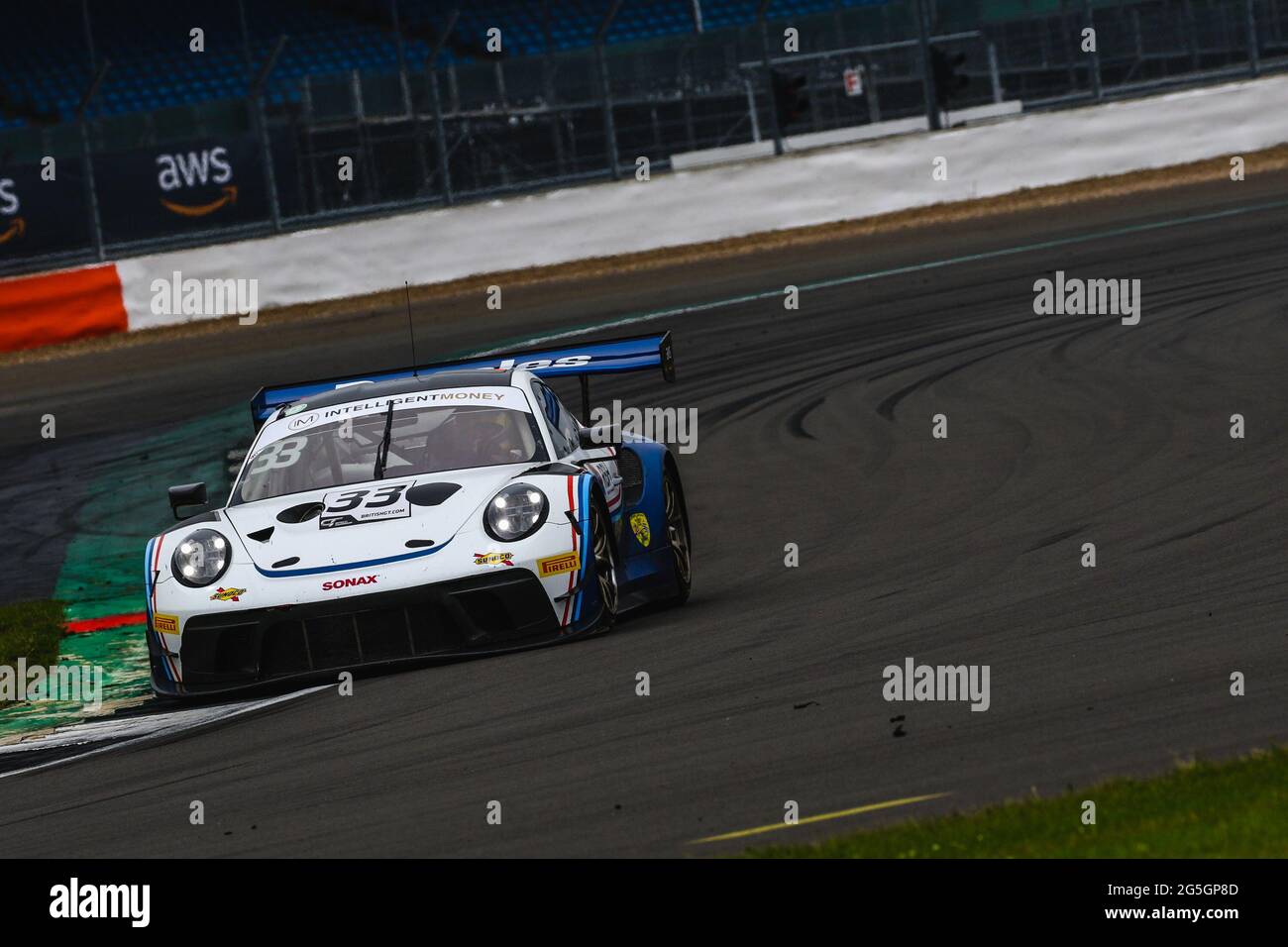 Silverstone Uk 27th June 2021 G Cat Racing 33 Porsche 911 Gt3 R Driven By Shamus Jennings Greg Caton Gt3 Am Am During The Intelligent Money British Gt Championship Round 2 At Silverstone