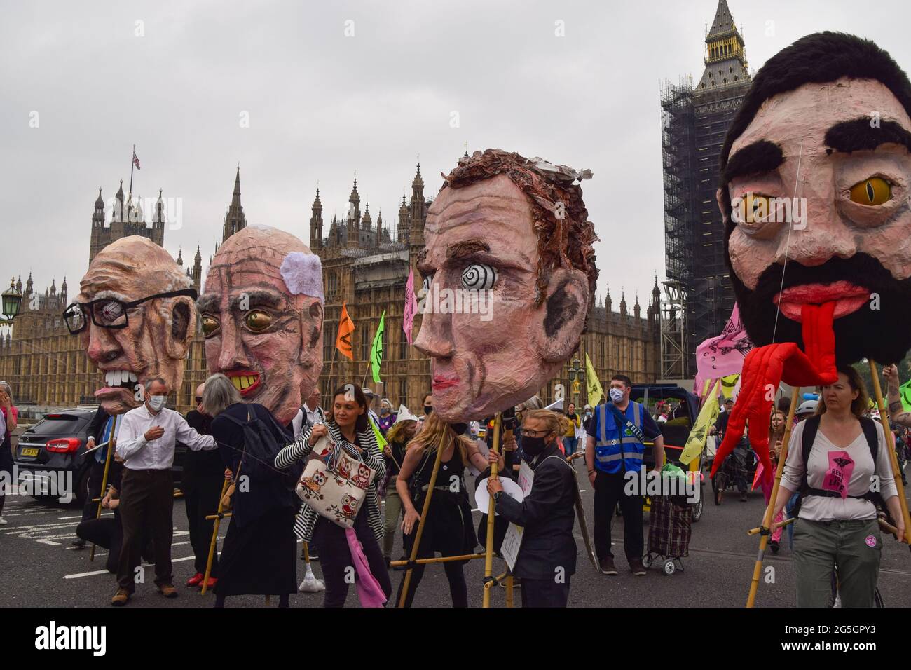 Newspaper owner uk hires stock photography and images Alamy