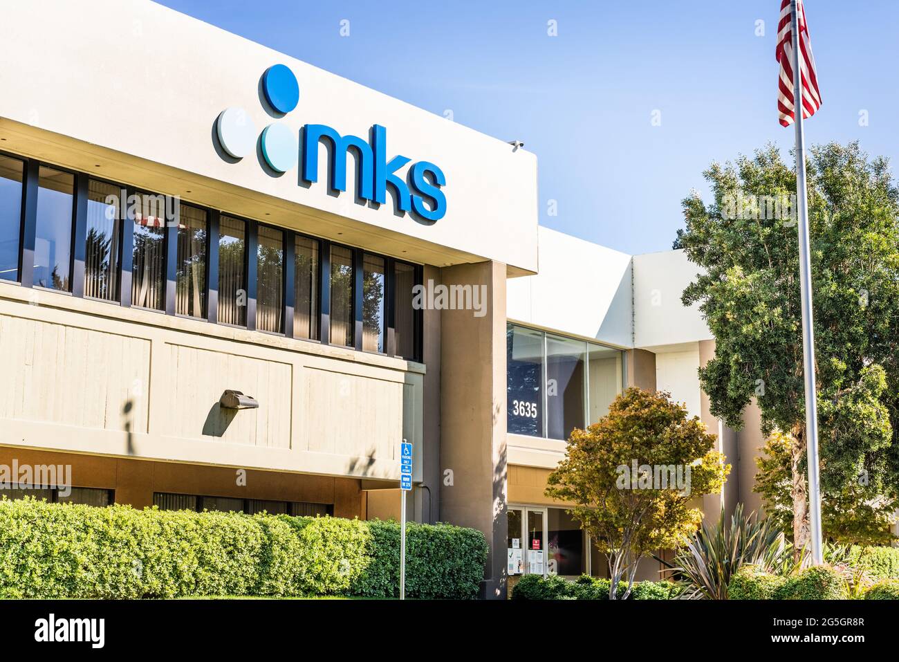 Sep 26, 2020 Santa Clara / CA / USA - MKS Instruments headquarters in Silicon Valley; MKS Instruments is an American process control instrumentation c Stock Photo