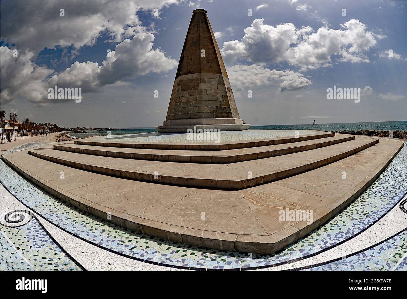 monumento lungo il Paseo maritimo a El Molinar, Palma de Mallorca Stock Photo