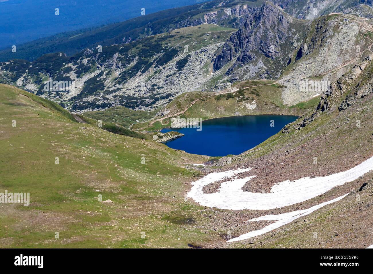 Amazing landscape of The Seven Rila Lakes, Rila Mountain, Bulgaria ...