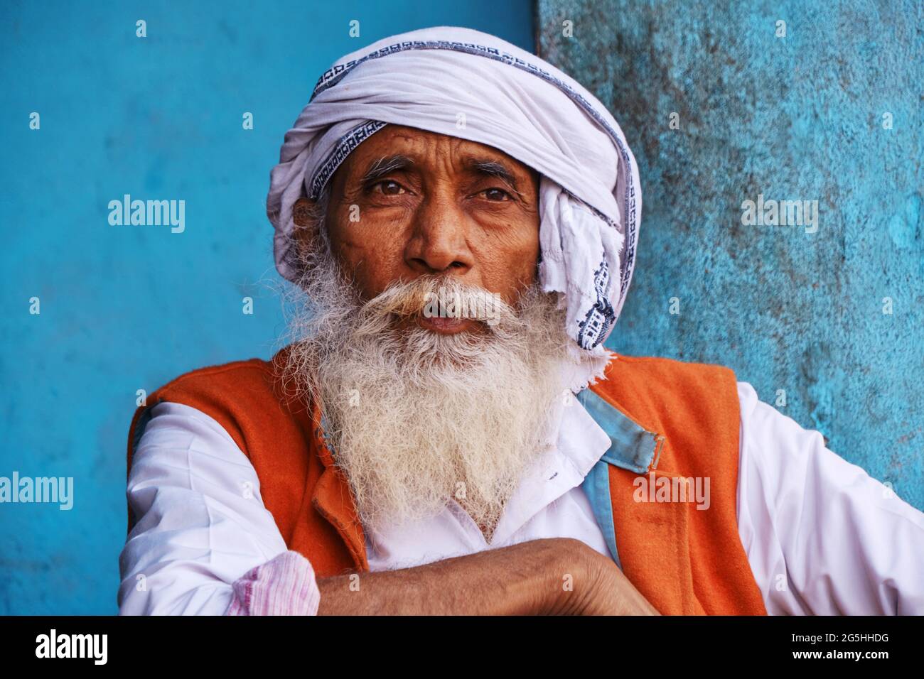 Ayodhya, Uttar Pradesh, India, February 05, 2021, Portrait of rural village man with colorful attire at Ayodhya Stock Photo
