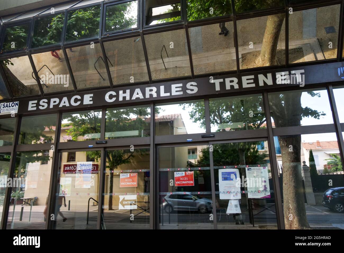 Espace Charles Trenet Salon De Provence Bouches Du Rh ne France espace-charles-trenet-salon-de-provence-bouches-du-rh-ne-france