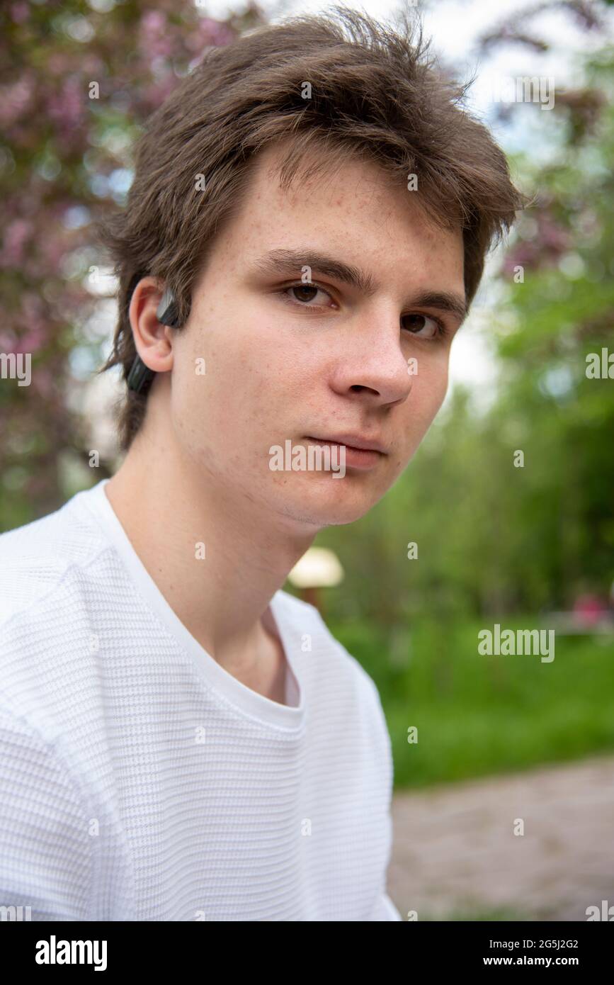 18 year old boy hi-res stock photography and images - Alamy