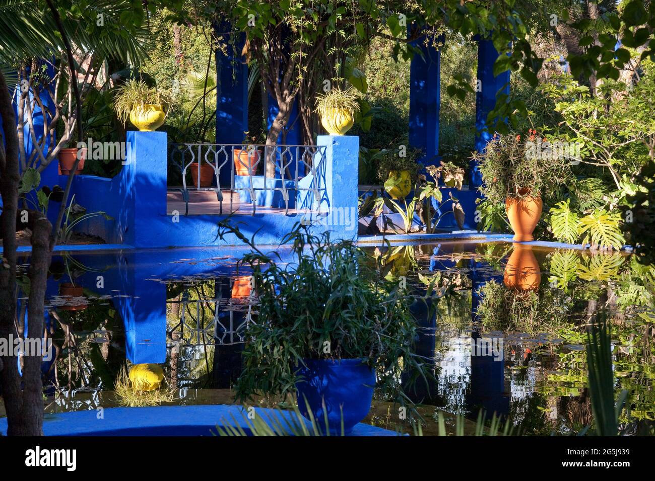 Le Jardin Majorelle Stock Photo Alamy
