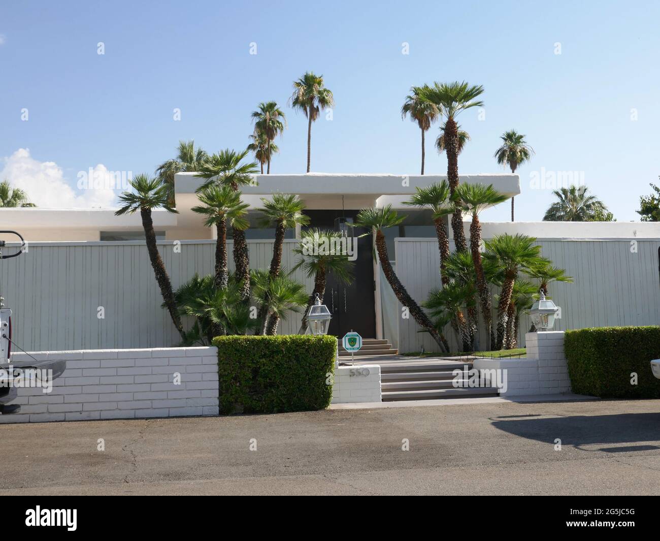 Palm Springs, California, USA 24th June 2021 A general view of atmosphere of actress Goldie Hawn and actor Kurt Russell's former home/house at 550 Via Lola on June 24, 2021 in Palm Springs, California, USA. Photo by Barry King/Alamy Stock Photo Stock Photo