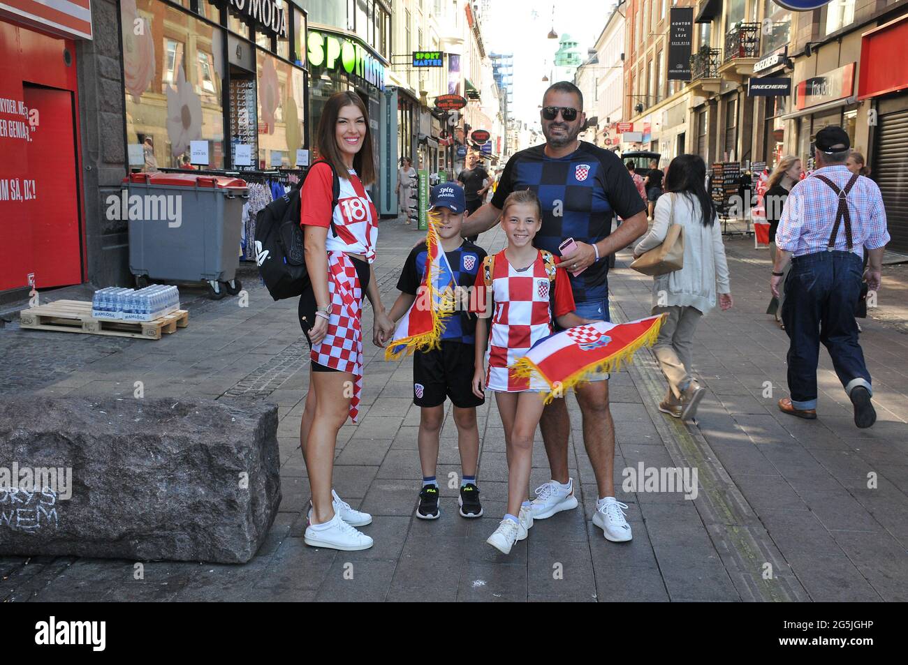 Copenhagen, Denmark. 28 June 2021, Cratian football fans enjoy summer  weather with fun and fans to support Croatian football team UEFA euro 2020  footb Stock Photo - Alamy