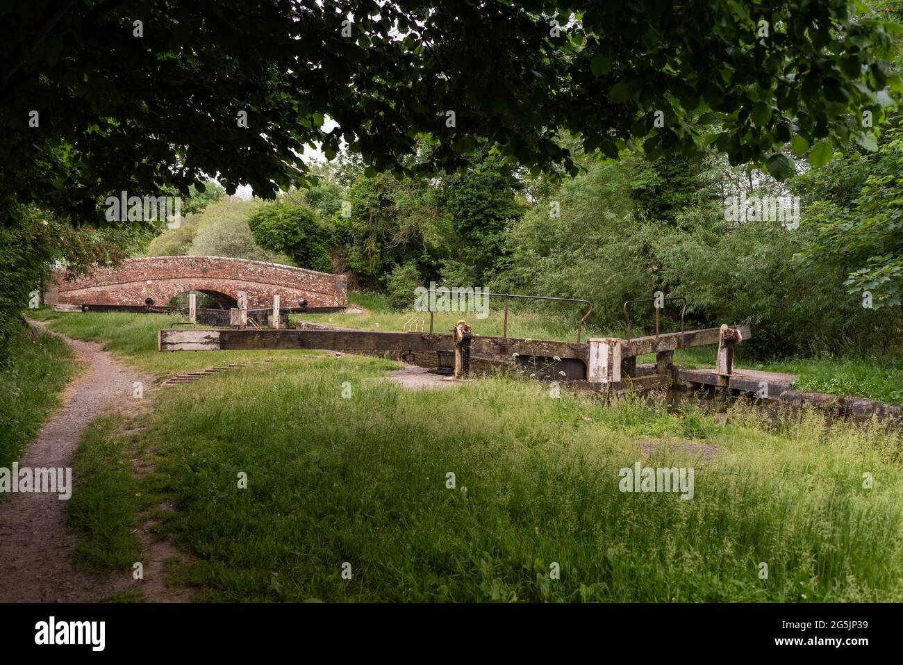Ken nit and avon canal hi-res stock photography and images - Alamy