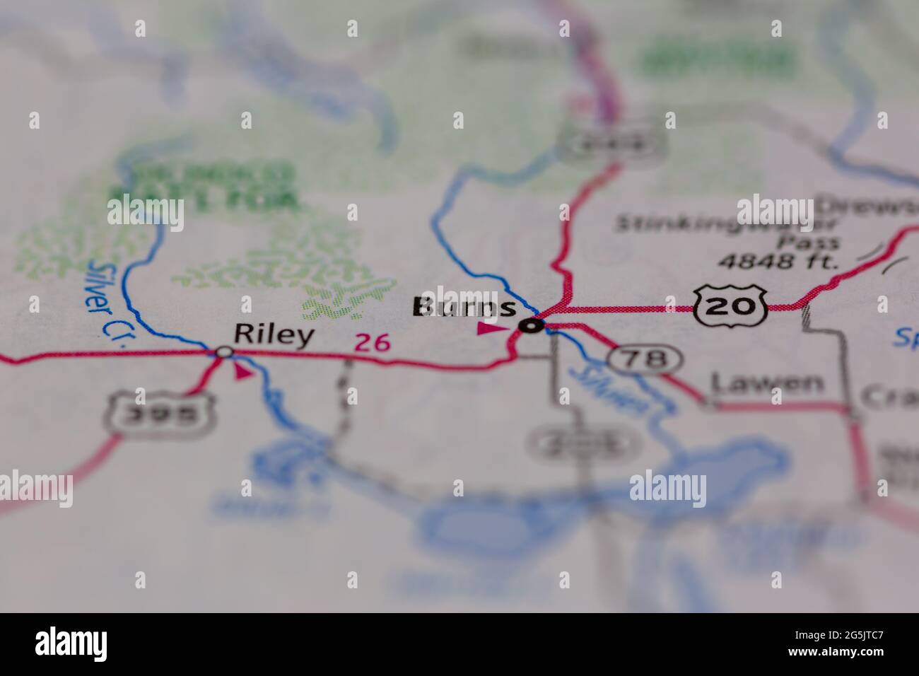 Geography and Road Map of Burns, Oregon