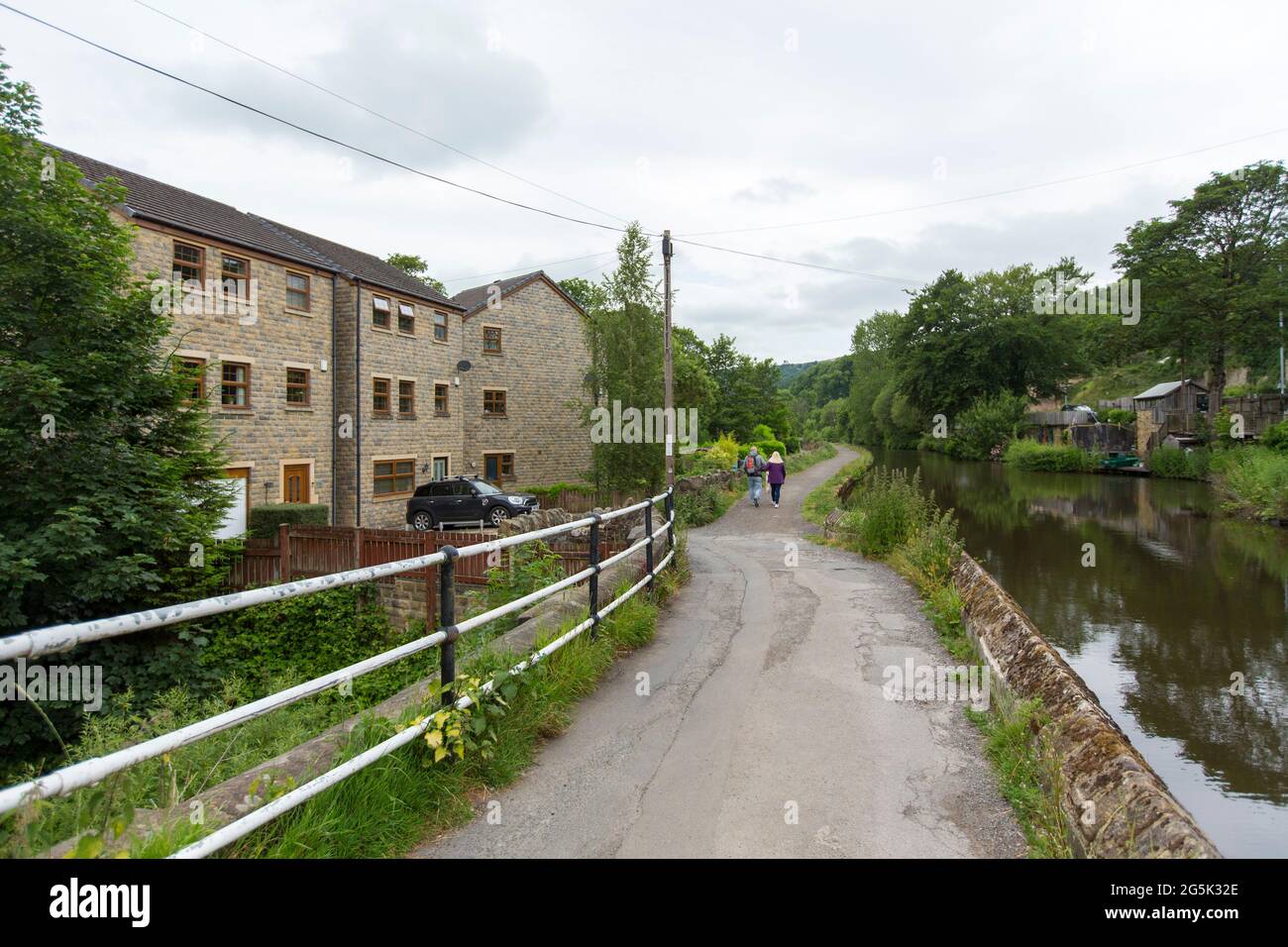 New houses in the flood risk zone of the Calder valley, West Yorkshire