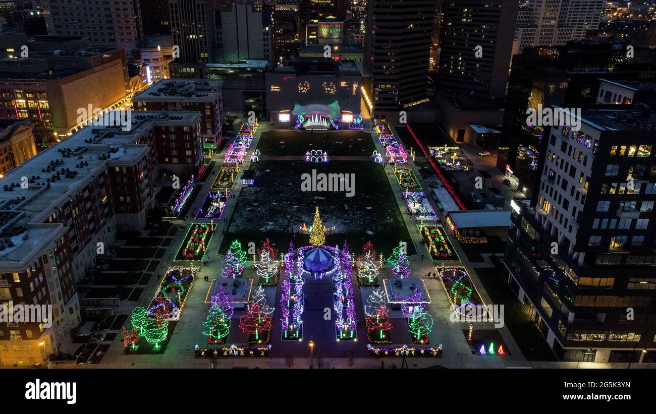 Aerial View Of Columbus Commons At Christmas Stock Photo Alamy