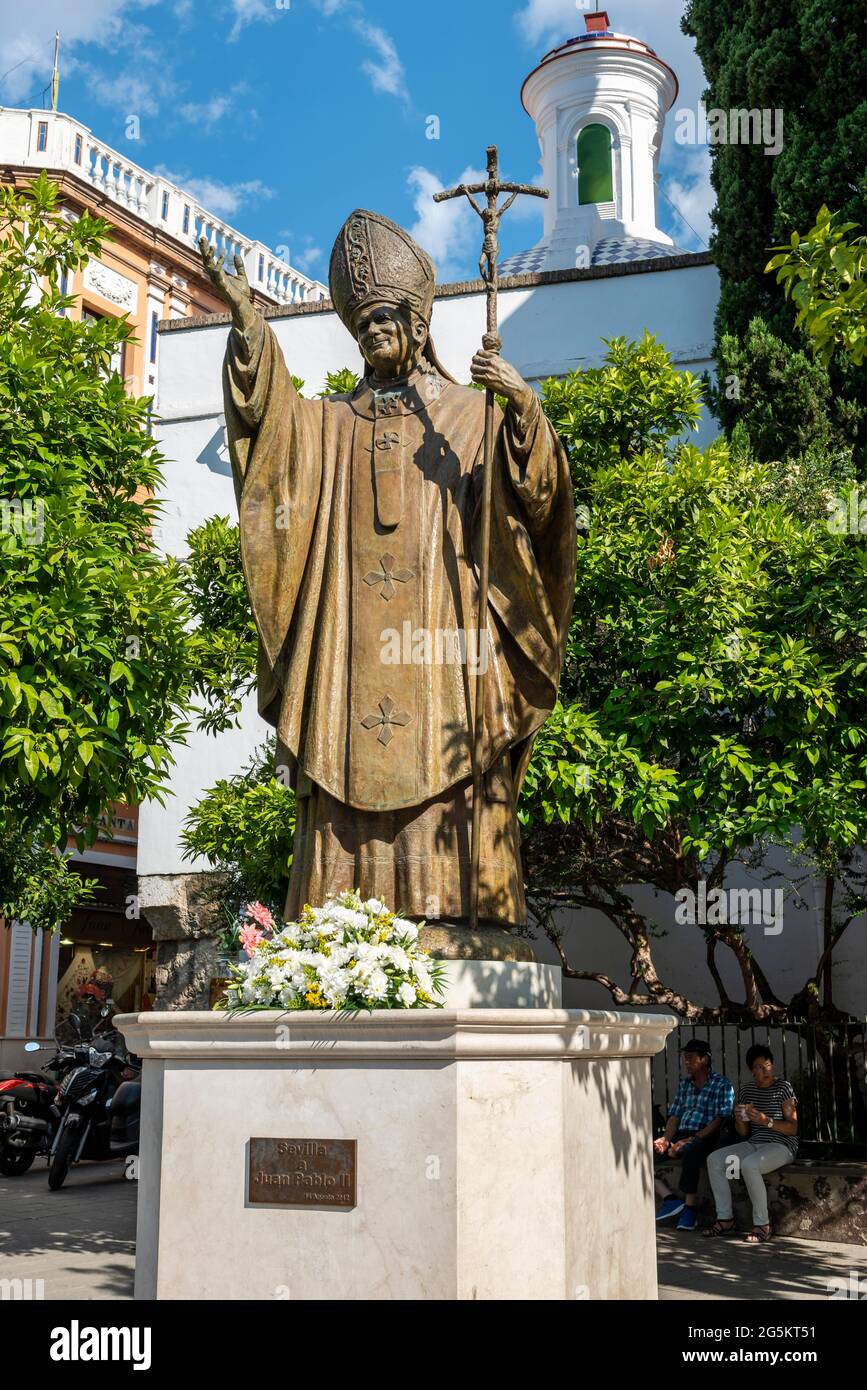 Monumento a Juan Pablo II, Placa del Triunfo, Seville, Andalusia, Spain, Europe Stock Photo