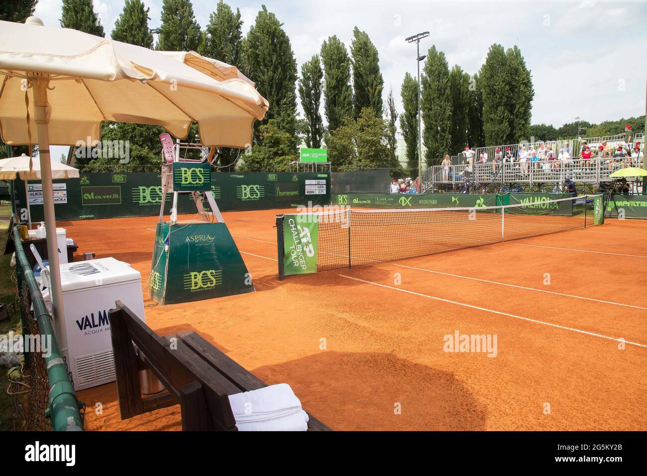 Centre Court of the Harbour Club Milan during ATP Challenger Milano 2021,  Tennis Internationals, Milan, Italy, 27 J - Photo .LiveMedia/Valerio Origo  Stock Photo - Alamy