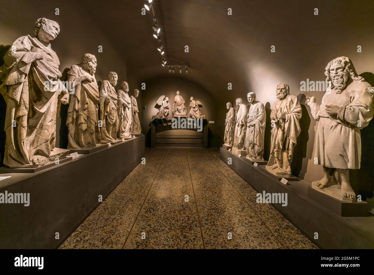 Apostles and Jesus between angels, original sculptures of the cathedral facade, Sala degli Apostoli, Hall of the Apostles, Museo dell' Opera Metropoli Stock Photo