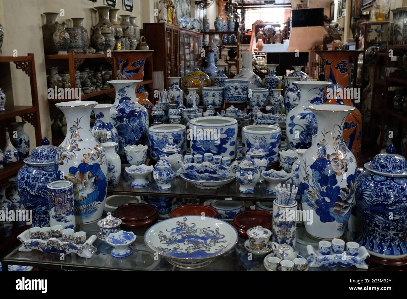 Traditional Vietnamese Pottery Village Stock Photo Alamy