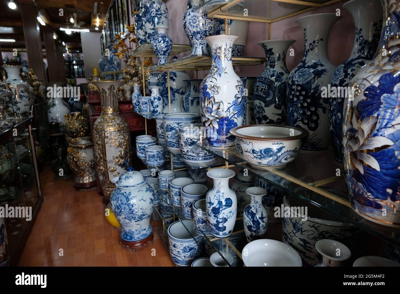Traditional Vietnamese Pottery Village Stock Photo Alamy