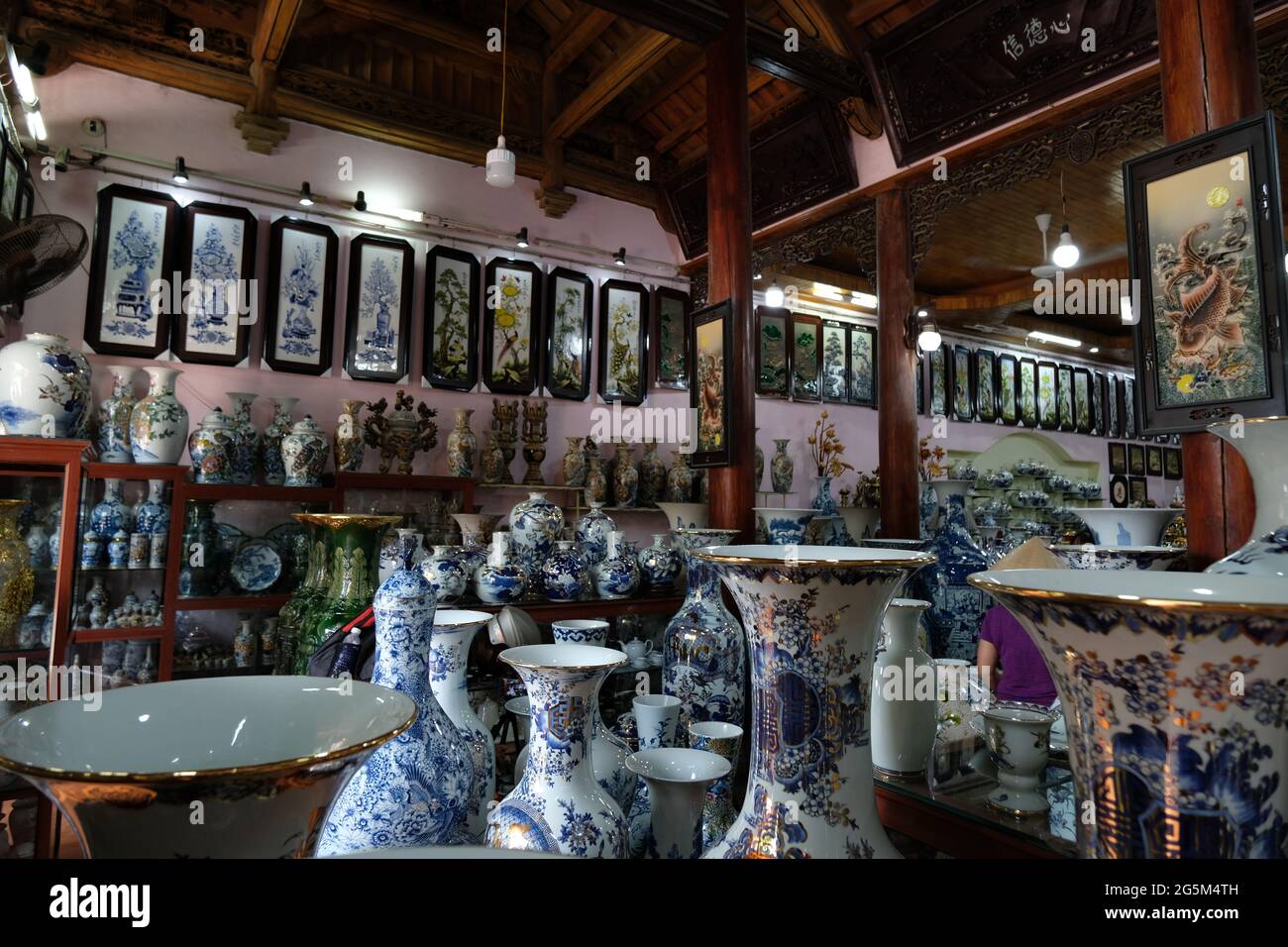Traditional Vietnamese Pottery Village Stock Photo Alamy