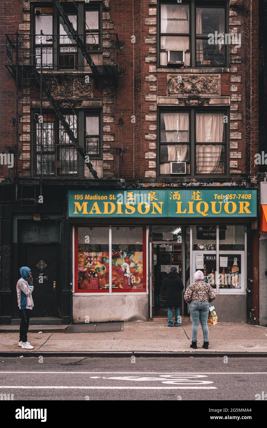 Liquor store in the Lower East Side, Manhattan, New York City Stock