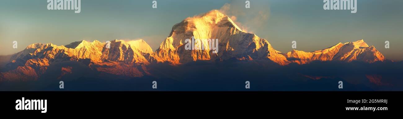 Top view scene eight hi-res stock photography and images - Alamy