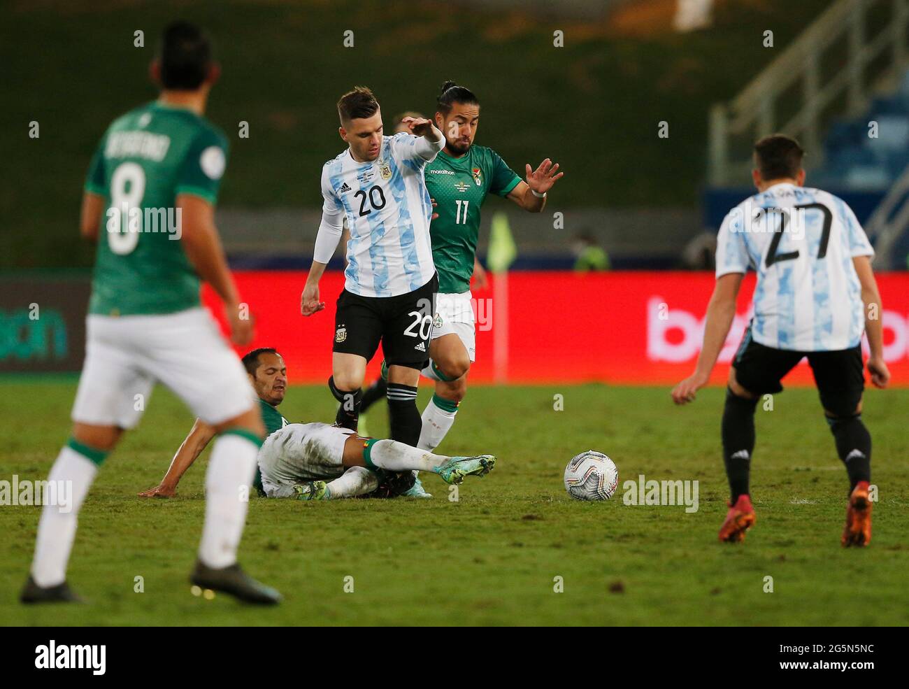 Soccer Football Copa America 21 Group A Bolivia V Argentina Arena Pantanal Cuiaba Brazil June 28 21 Argentina S Giovani Lo Celso In Action With Bolivia S Rodrigo Ramallo Reuters Rodolfo Buhrer Stock Photo Alamy
