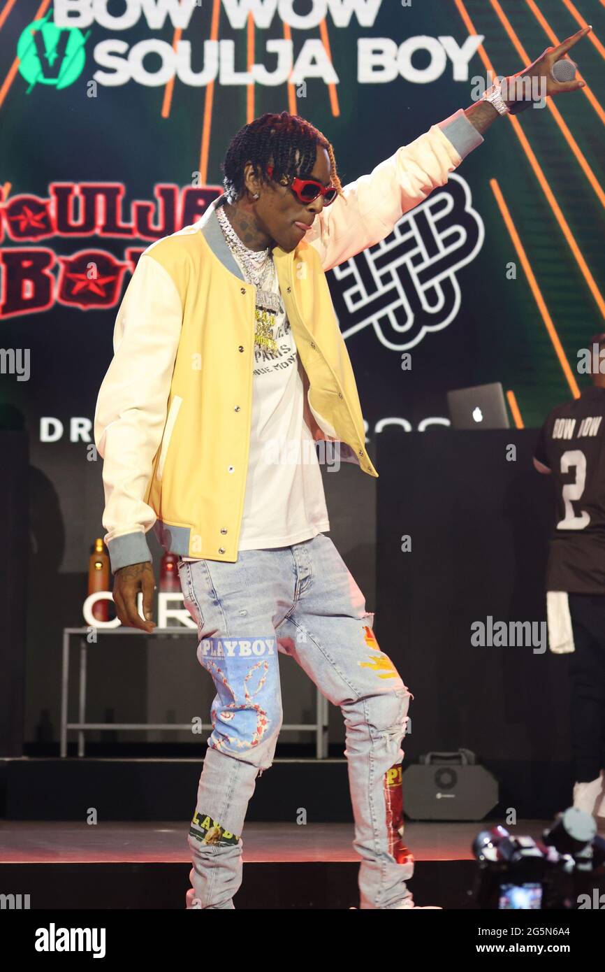 Soulja boy hi-res stock photography and images - Page 3 - Alamy