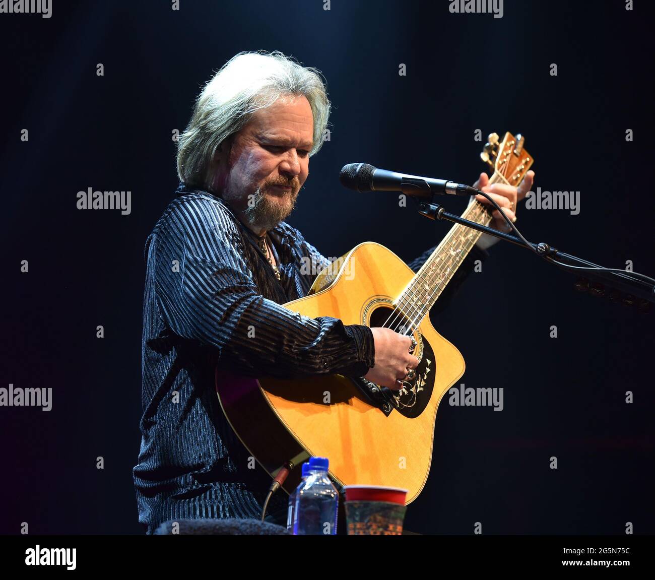 June 28, 2021, Norfolk, Virginia, U.S.A: TRAVIS TRITT, Grammy , CMA  and Billboard winner rolls throught his country songs for the folks at the Norva in Norfolk, Virginia on 28 June 2021..Â©Jeff Moore (Credit Image: © Jeff Moore/ZUMA Wire) Stock Photo